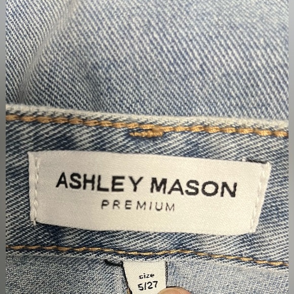 Ashley Mason Blue Heart Back Pockets Straight Wide Leg Jeans NWT
Size 5/27 - Picture 9 of 9